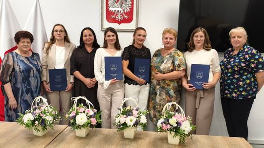 10 nauczycielek z awansem zawodowym. Otrzymały akty mianowania w Gminie Wilga