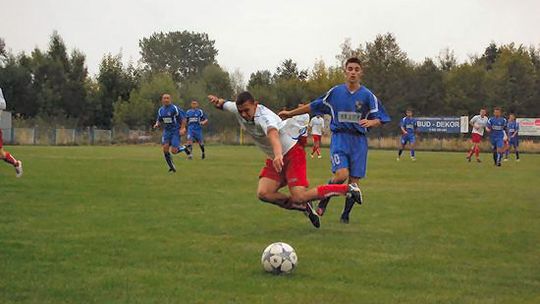 4. kolejka LO: Hutnik gromi w derbach