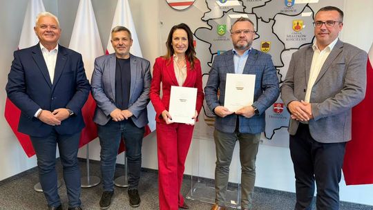 579 tys. zł na przebudowę drogi. Powiat podpisał umowę z wykonawcą