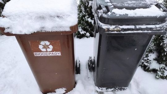 Awaria śmieciarek. Odpady bio odbiorą w piątek