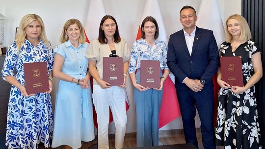 Cztery nauczycielki z Maciejowic awansowały na stopień nauczyciela mianowanego