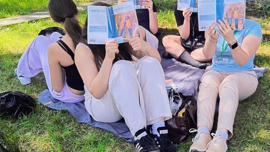 Czytanie na Polanie – książka, natura i wspólnie spędzony czas