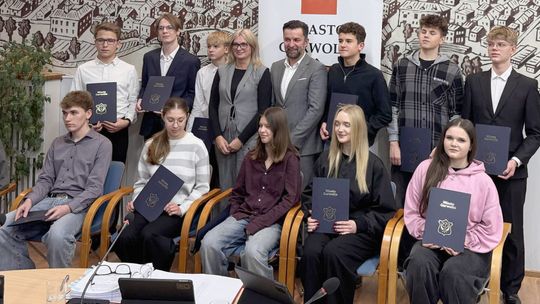 Dodatkowe środki z Mazowsza dla młodzieżowych rad. Zyskają Garwolin i Trojanów