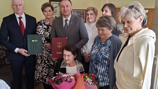 Dołączyła do grona 100-latek Dołączyła do grona 100-latek