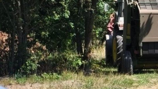 Dramat na polu w gminie Żelechów. 70-latek zginął pod kołami ciągnika