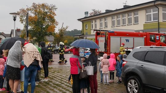 Dzieci z przedszkola ewakuowano do kościoła