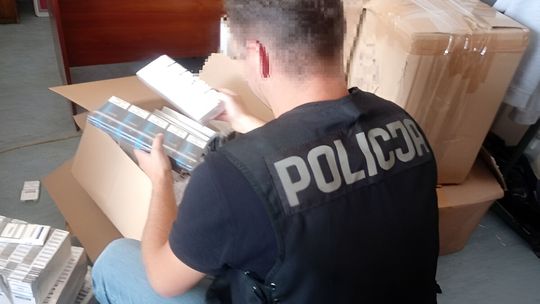 Garwolińscy policjanci rozbili nielegalną fabrykę papierosów – straty Skarbu Państwa na ponad 7,6 mln zł