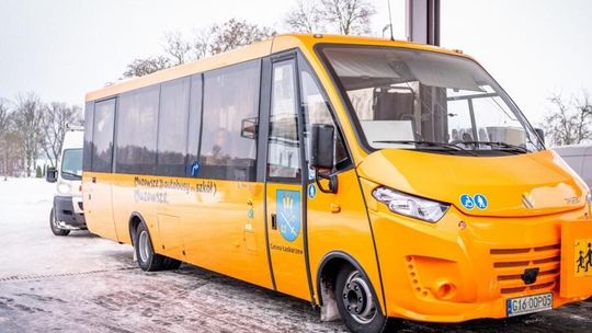 Gmina otrzymała ćwierć miliona złotych na autobus szkolny Gmina otrzymała ćwierć miliona złotych na autobus szkolny