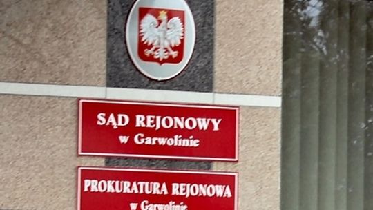 Grozili, że wrzucą świadka rozboju do rzeki