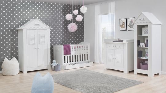 Jak urządzić pokój niemowlaka, żeby był wygodny na co dzień?