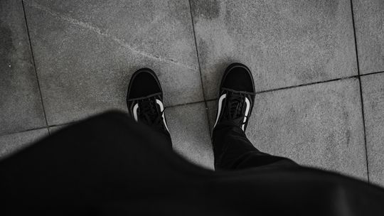 Jak wybrać idealne buty męskie dla licealisty na nowy rok szkolny?