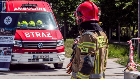Jaki sprzęt wybrać w sklepie dla strażaków na początek