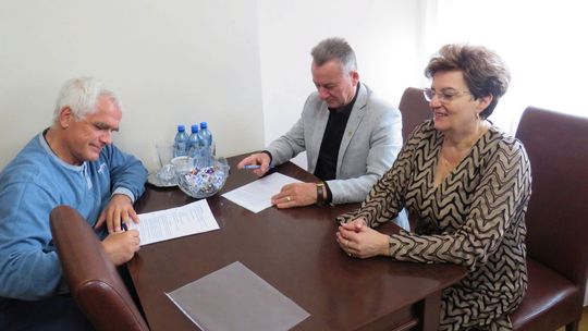 Jest nowy wykonawca rozbudowy żłobka w Uninie. Inwestycja ma być gotowa w grudniu