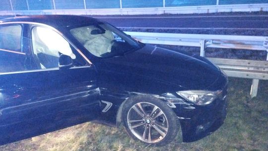 Kierowca zasłabł na trasie S17. Auto uderzyło w bariery