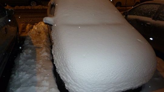 Kierowco! Odśnieżanie auto to twój obowiązek