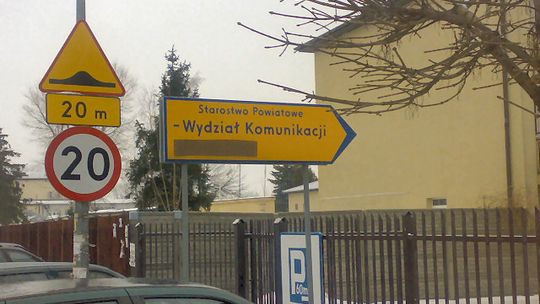 Kierowców przybywa, aut nie