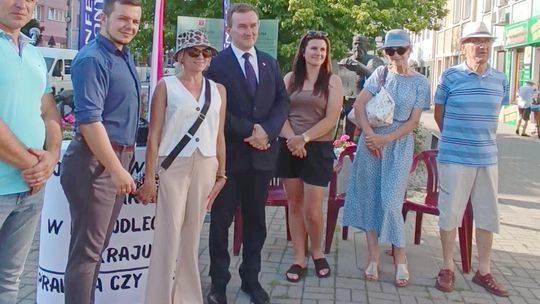 Konfederacja Korony Polskiej o sytuacji rozwojowej powiatu oraz zagrożeniach aktualnej polityki migracyjnej kraju