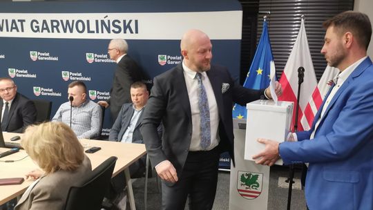 Kontrowersje wokół tajności głosowania. Stanowisko trafi do premiera Tuska