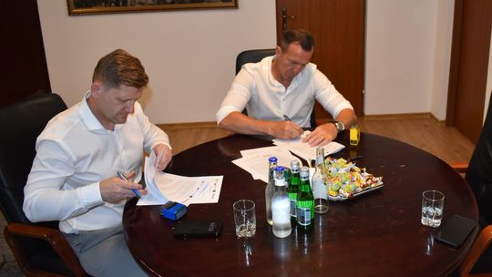 Łaskarzew rozbuduje stację uzdatniania wody. Podpisano umowę na inwestycję za blisko 3,7 mln zł