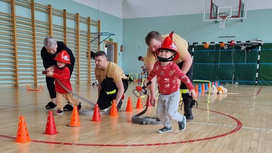 Mali bohaterowie na start. Strażackie emocje najmłodszych w Puznówce