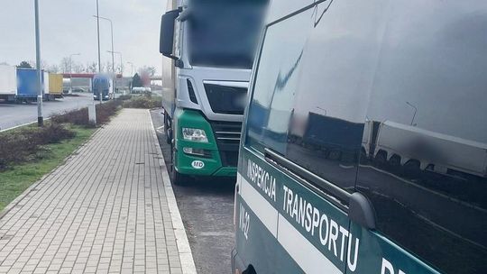 Mandat i 12 tys. zł kaucji po kontroli ITD na ekspresowej „17”