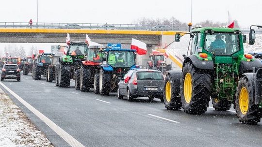 Mandaty dla rolników? Policja wzywa protestujących na S17