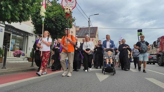 Na Jasną Górę! Piesza Pielgrzymka Podlaska ruszyła [wideo]