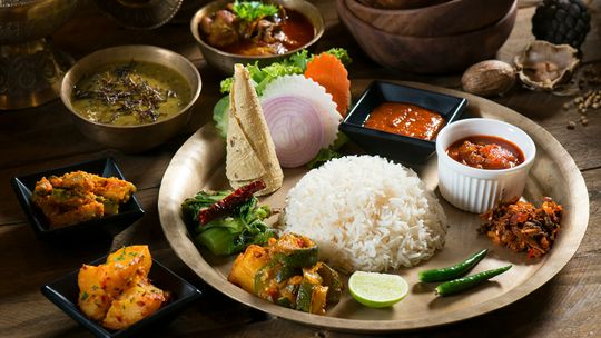 Najlepsze restauracje indyjskie w Warszawie – odkryj autentyczne smaki Indii w stolicy