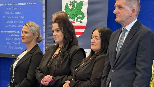 Nauczyciele powiatowych szkół świętowali w Żelechowie