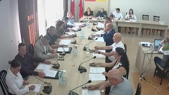Nie będzie zniżek za wodę i śmieci dla posiadaczy Karty Dużej Rodziny