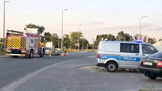 Nie ustąpiła pierwszeństwa. Kolizja przy galerii handlowej