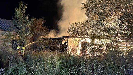 Nocny pożar stodoły