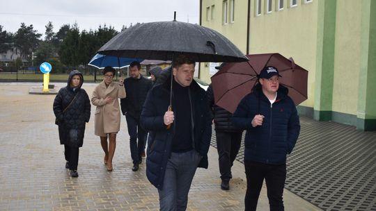 Nowa nawierzchnia i dodatkowe inwestycje. Zakończono prace na ul. Przedszkolnej w Łaskarzewie Nowa nawierzchnia i dodatkowe inwestycje. Zakończono prace na ul. Przedszkolnej w Łaskarzewie