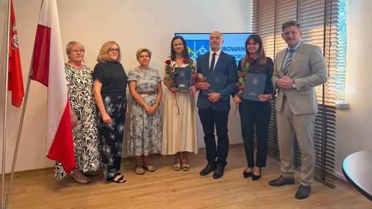 Nowi nauczyciele mianowani w Łaskarzewie. Uroczyste ślubowanie i wręczenie aktów