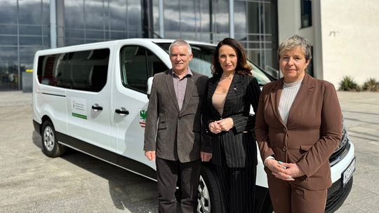 Nowy bus dla ośrodka w Przyłęku