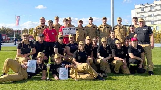 OSP Miętne z awansem na zawody wojewódzkie! Żeńska drużyna najlepsza, męska na podium