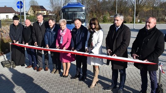 Otwarcie centrum przesiadkowego w Pilawie