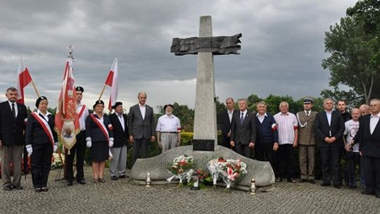 Pamięci rozstrzelanych na moście