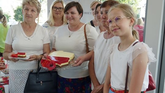 Patriotyczny sernik z gminy Trojanów najlepszy