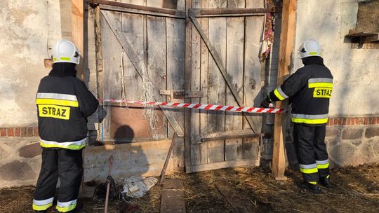 Pęknięty strop w Brzegach. Interweniowały służby ratunkowe