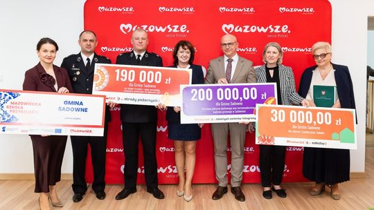Pierwsze umowy w ramach programów wsparcia sejmiku województwa dla naszych powiatów