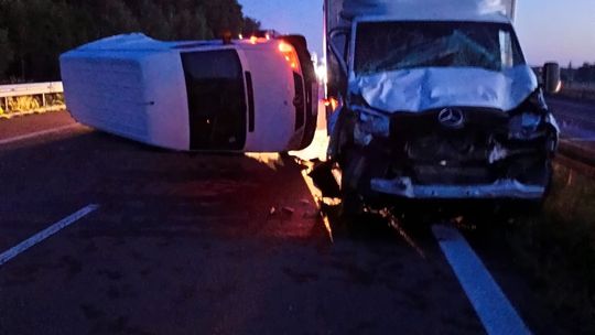 Pił w trakcie jazdy. Spowodował wypadek na S17