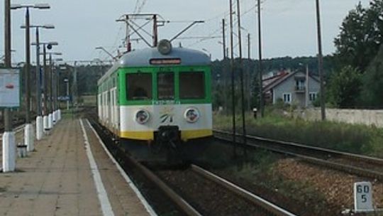 Pociągiem przez powiat nawet 160 km/h