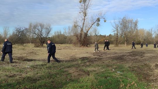 Policjanci i rodzina uratowali życie mężczyzny