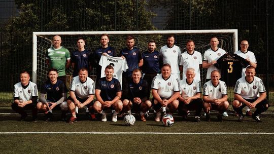 Policjanci połączyli pasję do sportu z pomocą potrzebującym