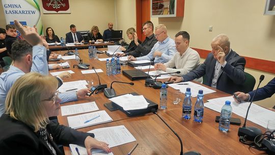 Ponad 10 mln zł na inwestycje. Budżet gminy Łaskarzew na 2026 rok przyjęty
