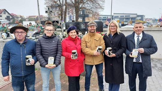 Ponad 12 tys. zł na ratowanie starych grobów