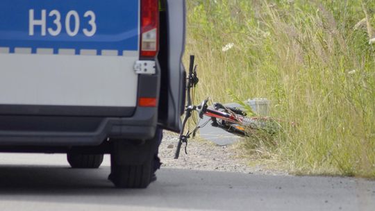 Potrącenie rowerzysty na drodze przy S17