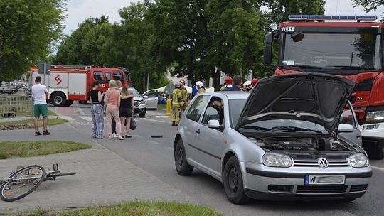 Potrącenie rowerzysty na przejściu dla pieszych