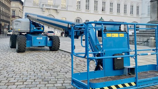 Prace na wysokościach z zachowaniem pełnego bezpieczeństwa